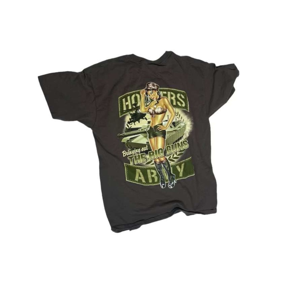 Vintage army hooters shirt